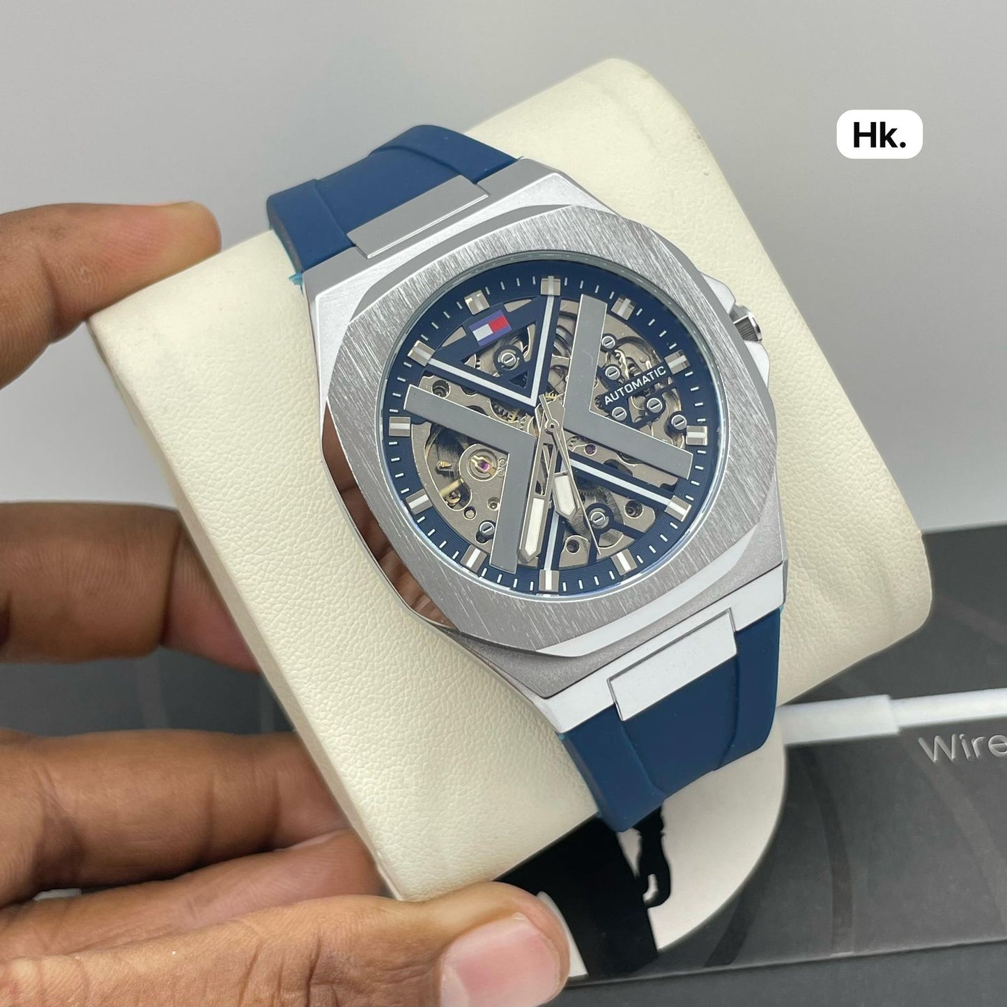 Tommy Hilfiger – Modern Automatic