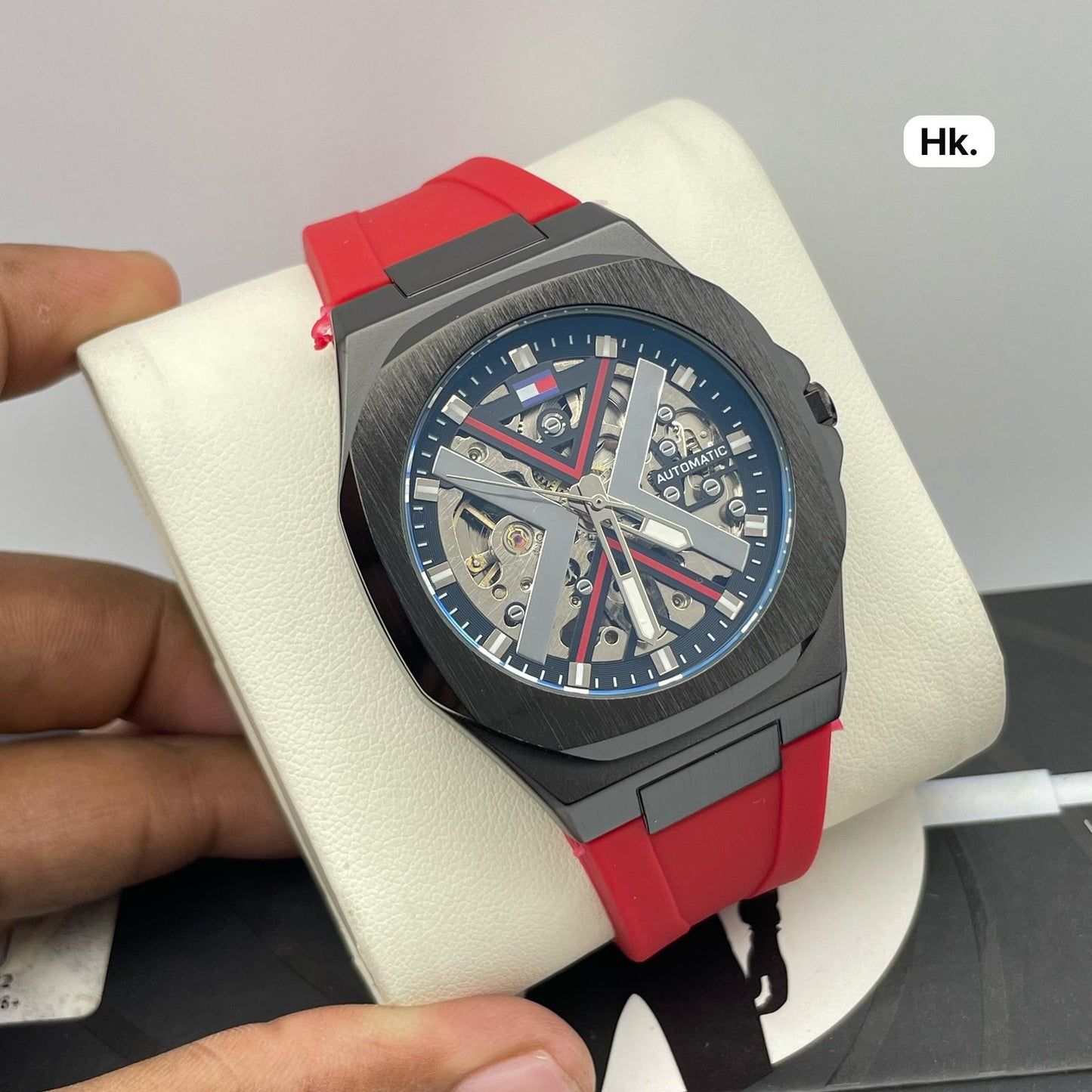 Tommy Hilfiger – Modern Automatic